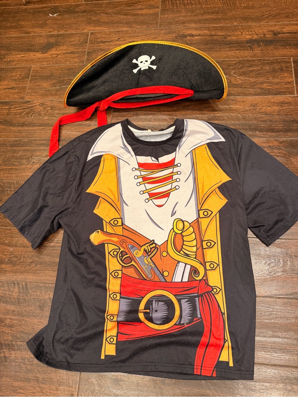 🏴‍☠️ Adult Pirate Costume – Size Large – Hat + Shirt Included!
